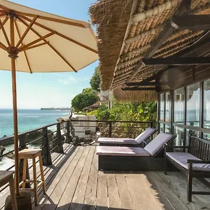 https://beach-front-villa-rumah-elizabeth-rumah-janneke.hotelsseminyak.net